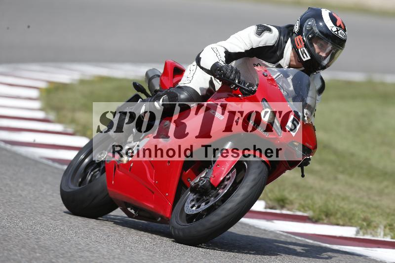 /Archiv-2025/49 26.08.2025 Cornu Master School ADR/blau-bleu/5